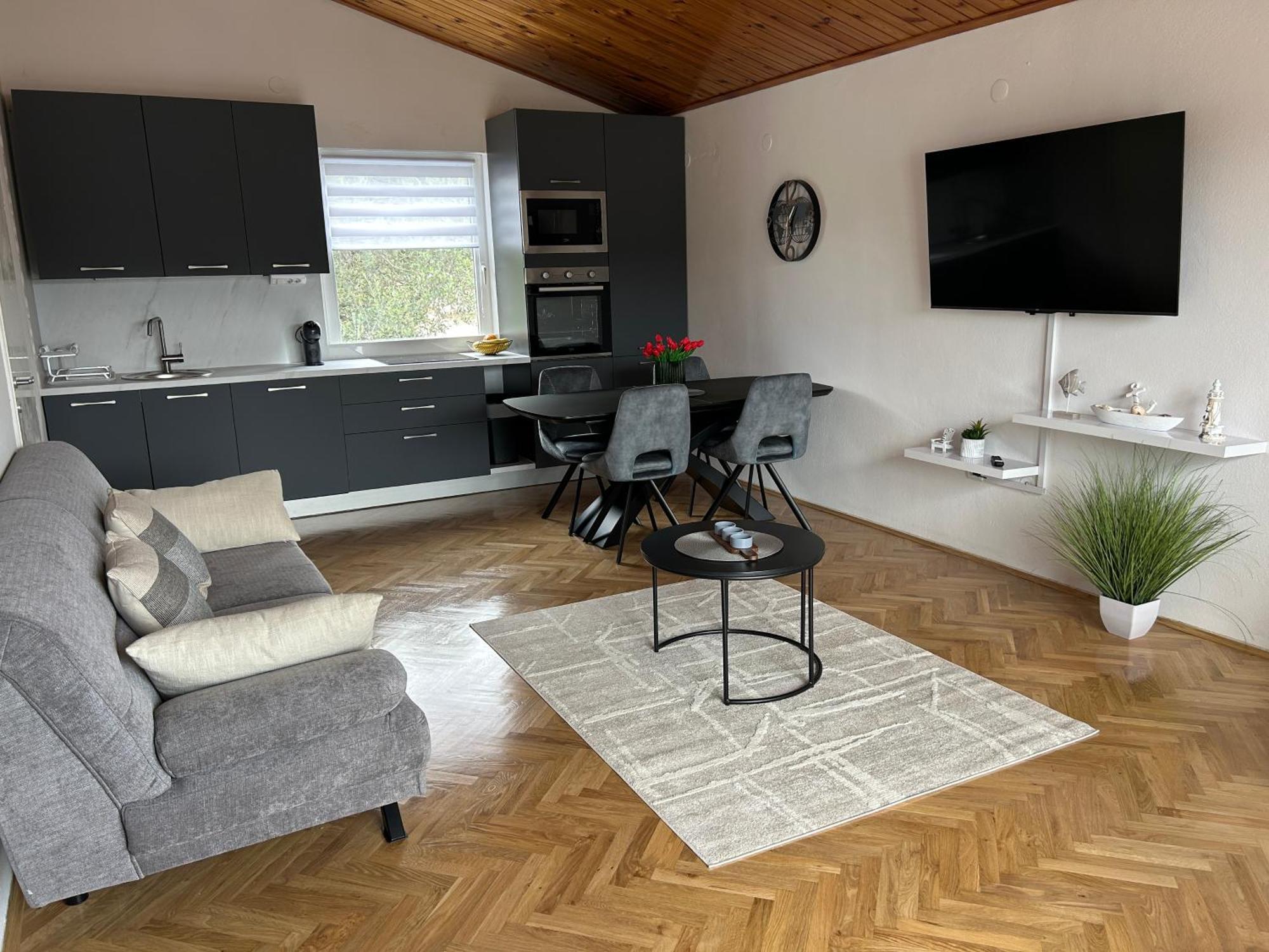 Apartment Golubica 2 Маріна Екстер'єр фото