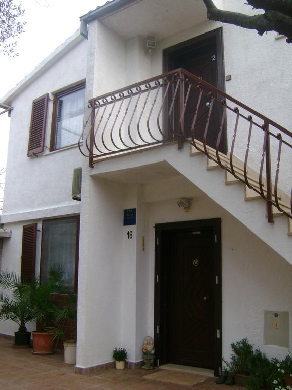 Apartment Golubica 2 Маріна Екстер'єр фото