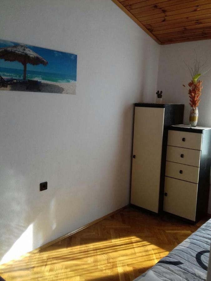 Apartment Golubica 2 Маріна Екстер'єр фото