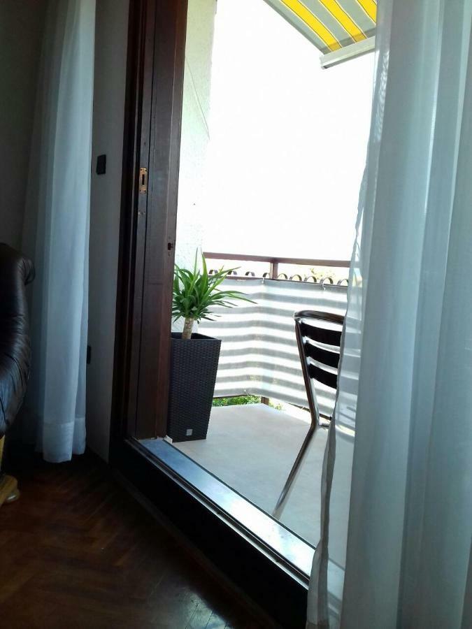 Apartment Golubica 2 Маріна Екстер'єр фото